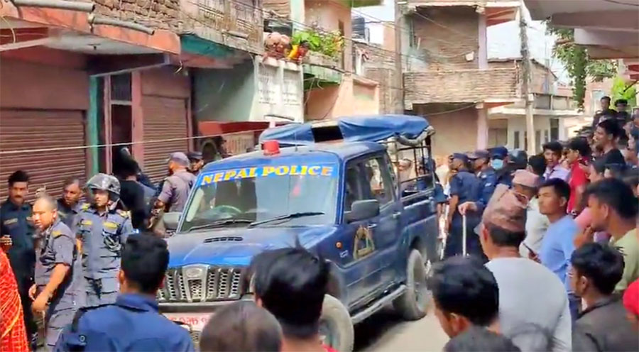 महिलामाथि हातपात गरेको आरोपमा स्वास्थ राज्यमन्त्री वली प्रहरीको नियन्त्रणमा