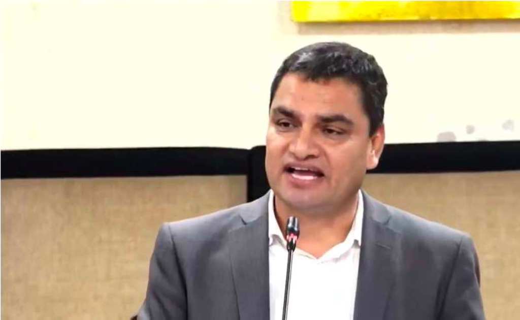 बयलपाटा अस्पताल निरन्तरता लागि स्थानीयतहसँग सहकार्य : स्वास्थ्यमन्त्री