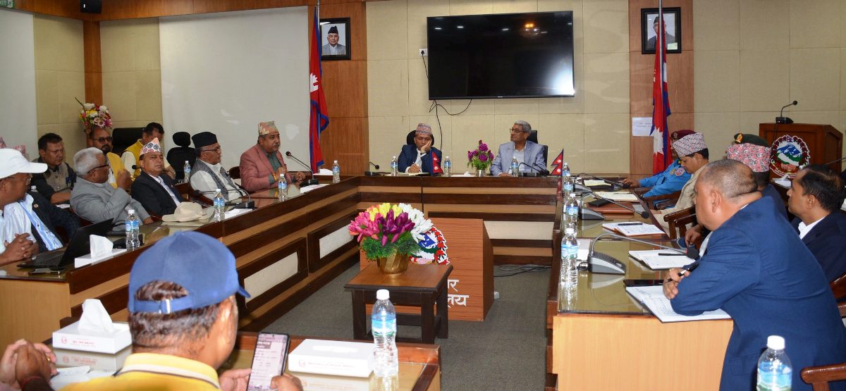 सरकार र यातायात व्यवसायीबीचको वार्ता ६ बुँदे सहमतिको मस्यौदा तयार