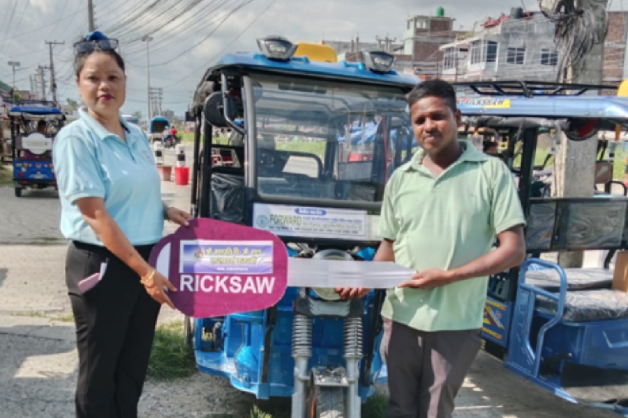 माइक्रोफाइनान्सद्वारा सिटी सफारी वितरण