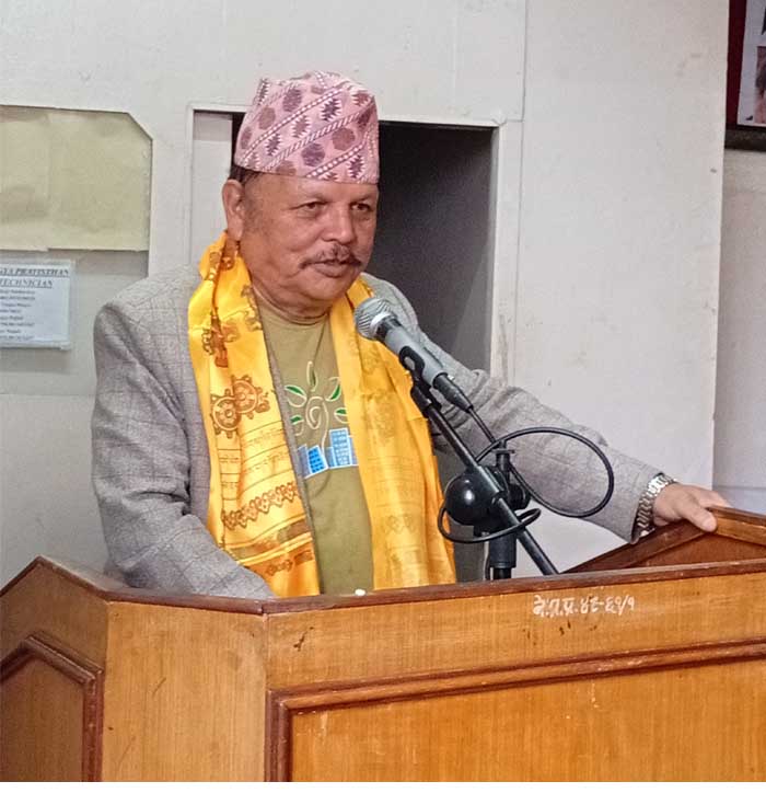 पाँचदशक अघिका चर्चित भारतीय अभिनेत्री रीना रोयँको जीवनी सार्वजनिक