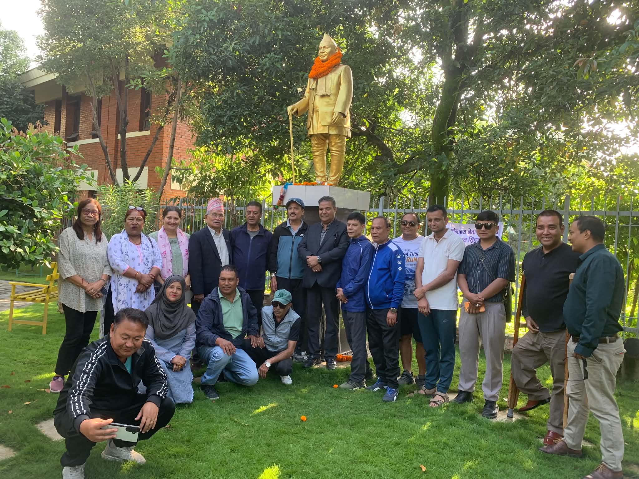 गणेशमान सिंहको २९ औँ स्मृति दिवस मनाइयो, सालिकमा माल्यार्पण